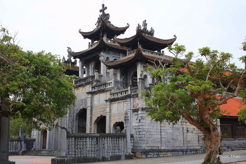4. Nhà thờ Phát Diệm Ninh Bình