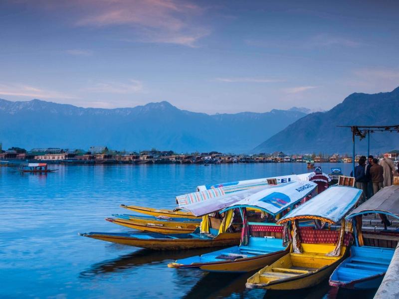 Hồ Dal, Jammu và Kashmir, Ấn Độ