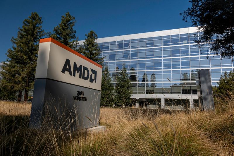 AMD mua Pensando