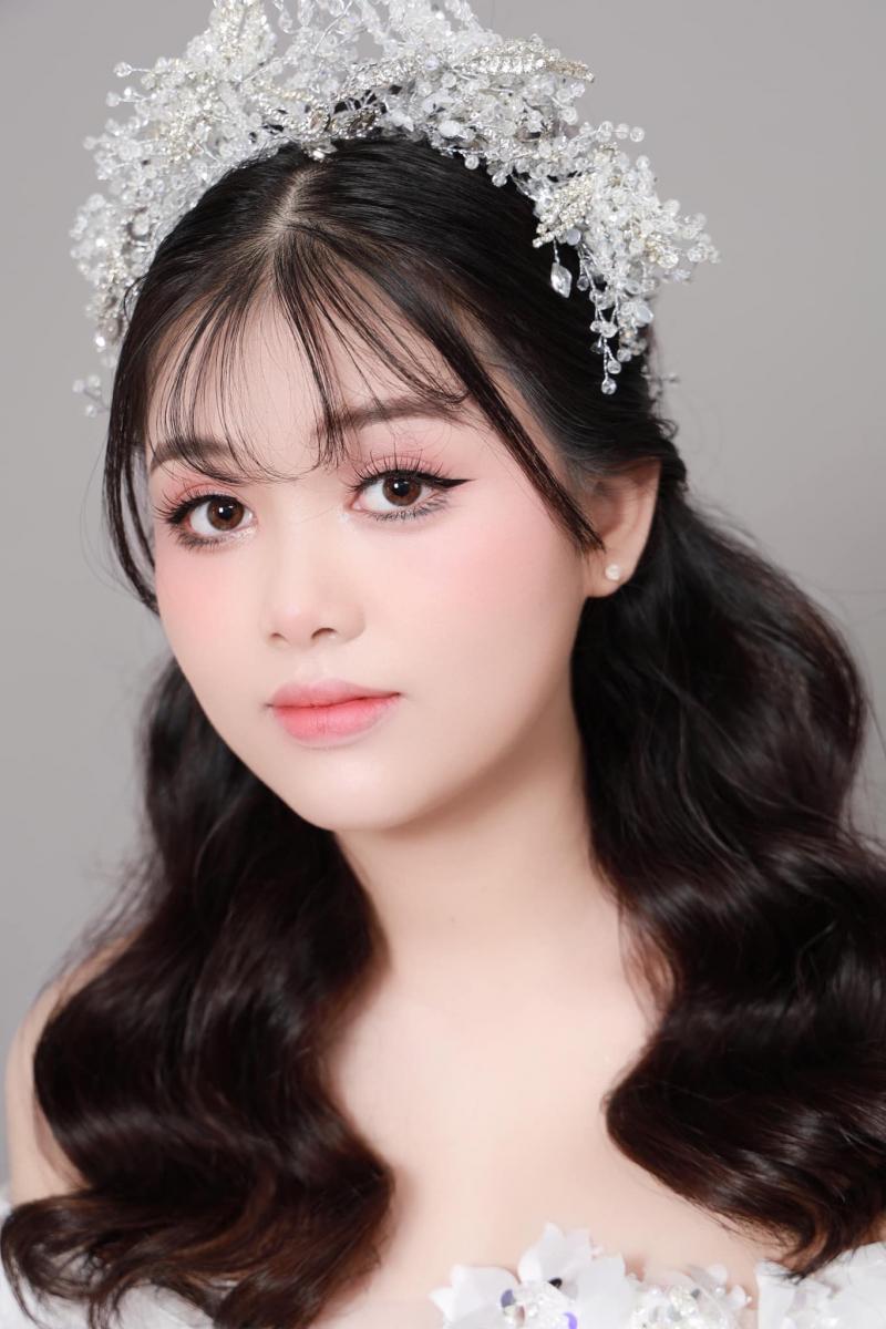 Amy Lê Make up