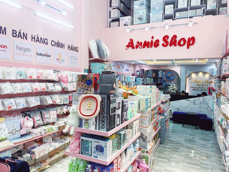 Annie Shop cung cấp vô số các loại quần áo váy vóc cho bé sơ sinh, đảm bảo chất lượng, con mặc không bị bí bách khó chịu