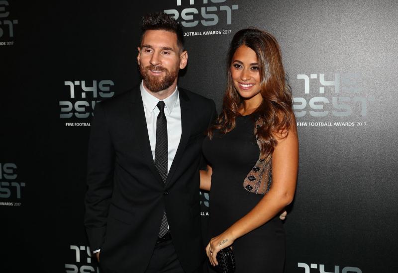 Antonella Roccuzzo là vợ của siêu sao bóng đá Lionel Messi