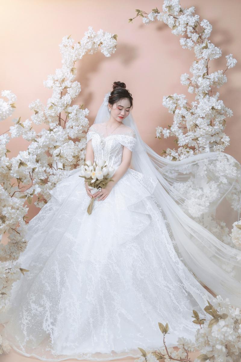 Áo cưới Huyền Trang