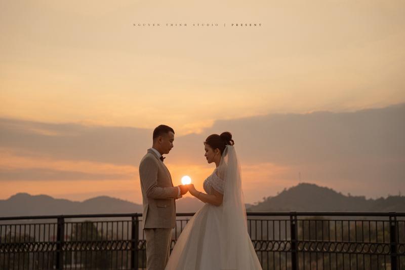 Áo cưới Nguyễn Thịnh