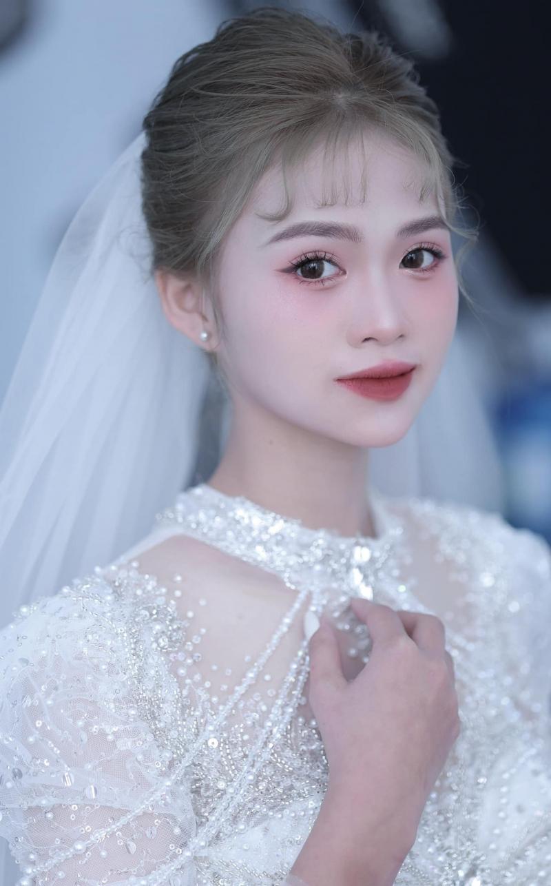 Áo cưới Quỳnh Anh