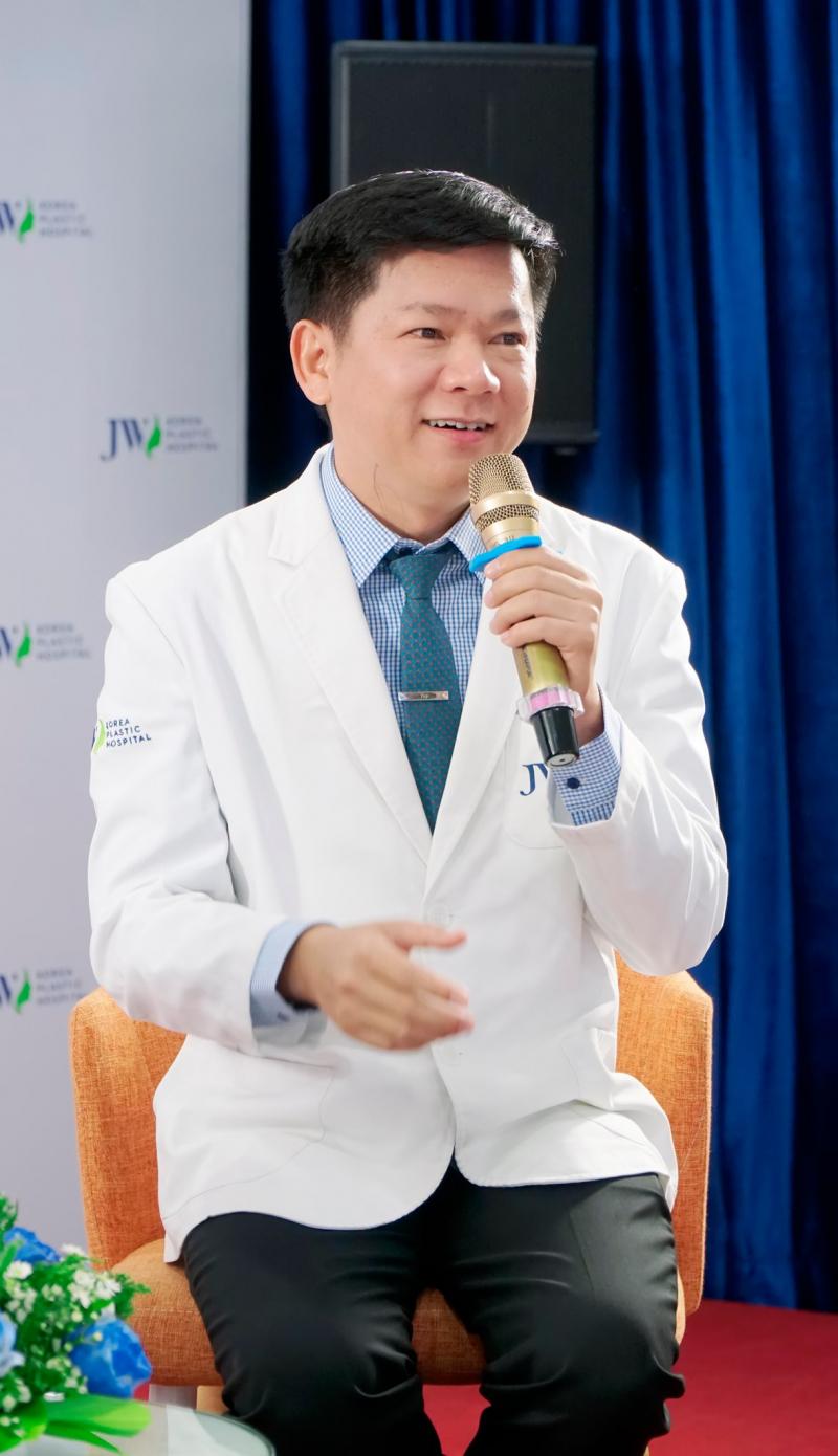 Bác sĩ Nguyễn Phan Tú Dung - Giám đốc Bệnh viện JW Hàn Quốc