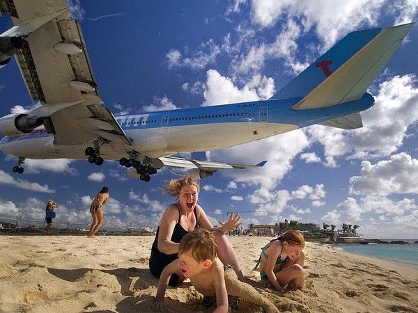 Bãi biển Mahi, đảo Saint Martin với máy bay 