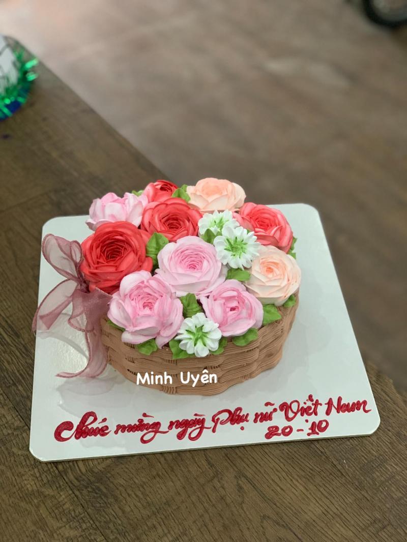 Bánh sinh nhật Minh Uyên