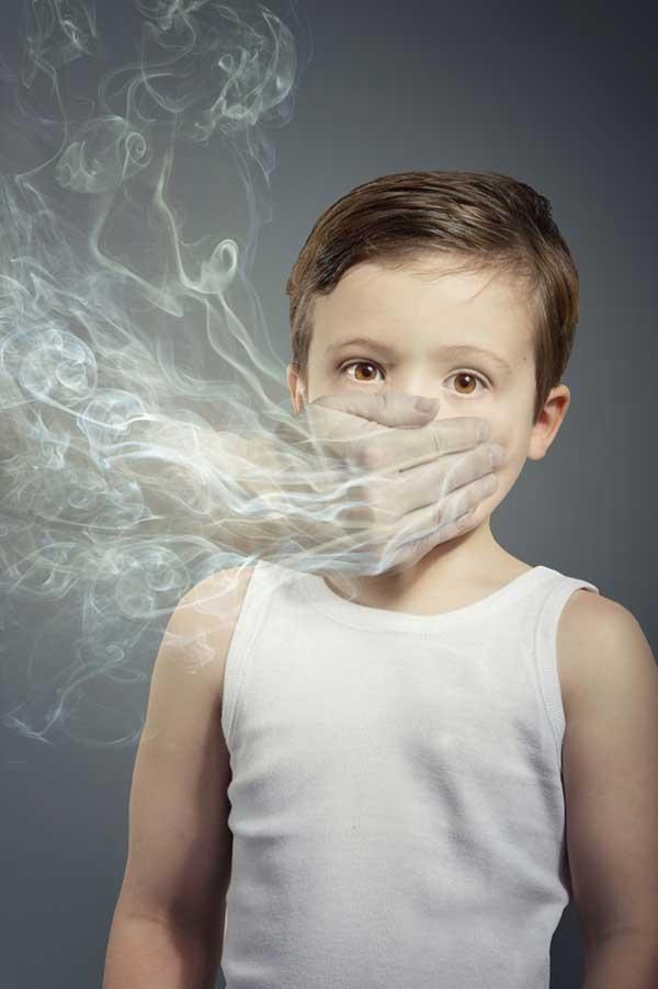 Làn khói thuốc giống nhau đang cản trở sự phát triển của trẻ em vậy.