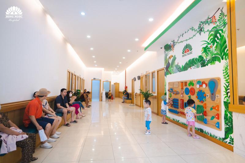 Có 99,99% cha mẹ hài lòng khi sử dụng dịch vụ khám Nhi tại hệ thống Bệnh viện Hồng Ngọc