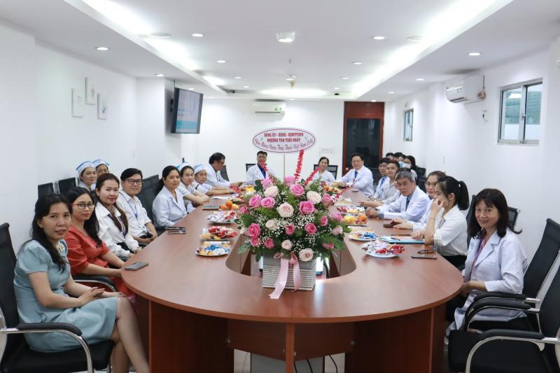 Bệnh viện Đa Khoa Tâm Trí Sài Gòn có đội ngũ chuyên gia giàu kinh nghiệm trong chẩn đoán và điều trị ung thư vú