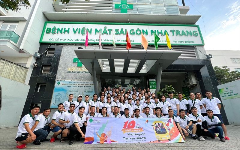 BV Mắt Sài Gòn Nha Trang có đội ngũ y bác sĩ, nhân viên y tế giàu kinh nghiệm