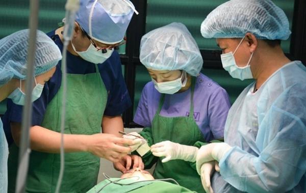 Bệnh viên phẫu thuật thẩm mỹ JW Hàn Quốc