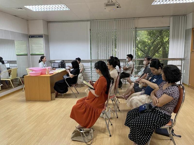 Lớp học tiền sản tại Bệnh viện Phụ sản Hà Nội