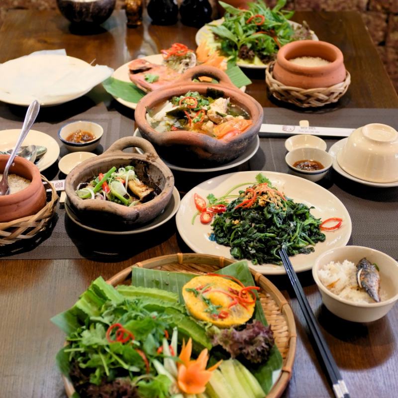 Bếp Việt - Hàn Vi Quán