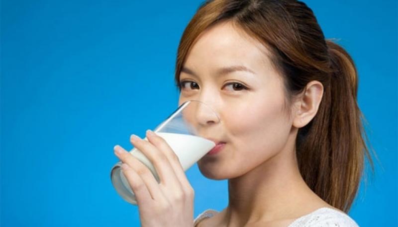 Uống sữa mỗi ngày vừa tốt cho sức khoẻ vừa đẹp da