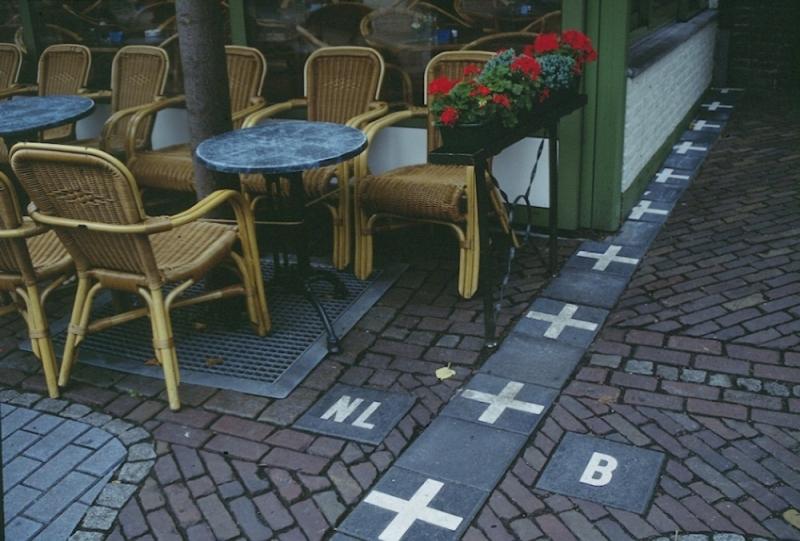 Đường biên giới Bỉ và Hà Lan.