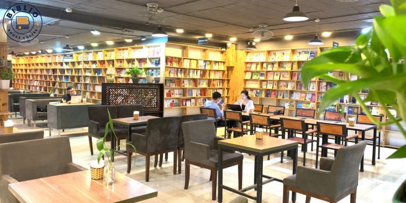 Biblio - Cafe Sách