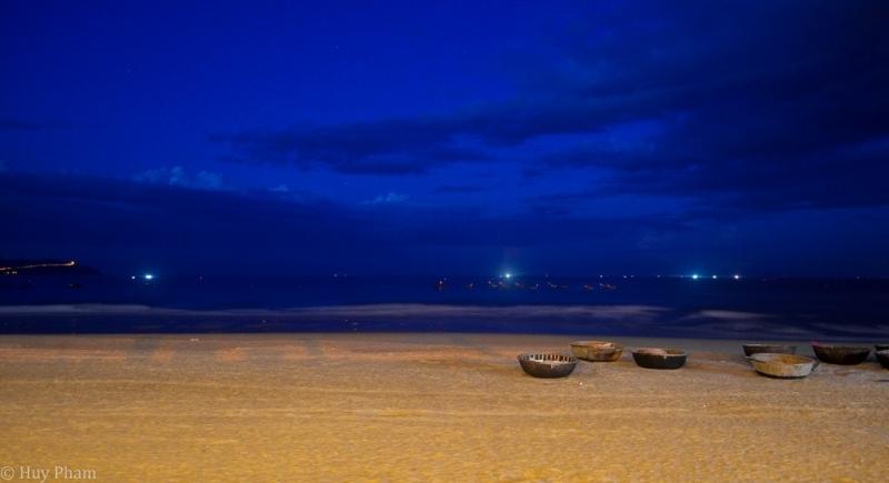 Biển Đà Nẵng thơ mộng về đêm