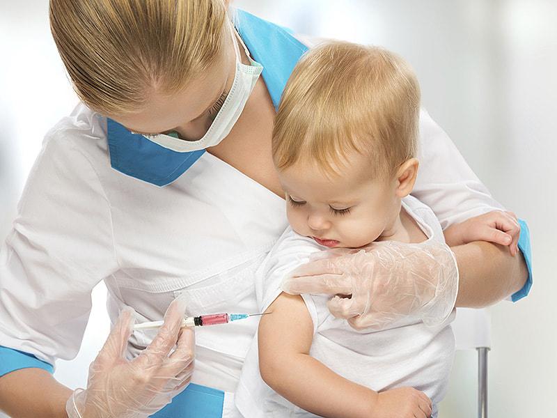Cần cho trẻ tiêm vacxin sởi càng sớm càng tốt