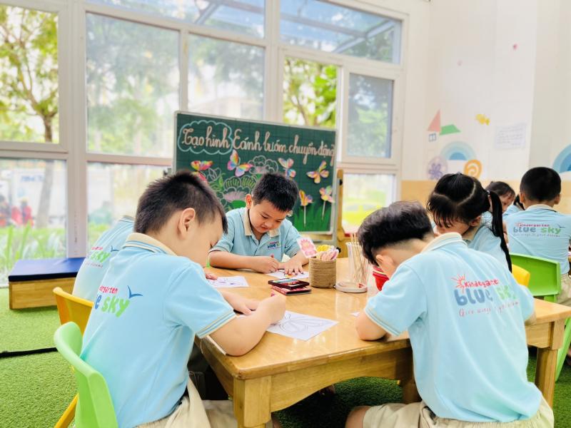 Những giờ học bổ ích tại Song ngữ Việt – Anh tại Blue Sky Mega Residence
