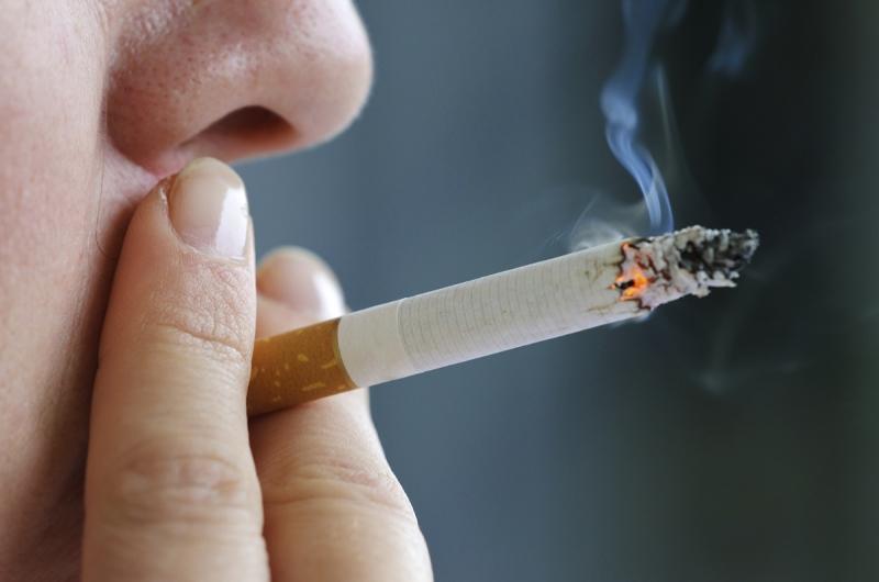 Hút thuốc lá vừa có hại cho sức khỏe, vừa làm giảm chỉ số IQ