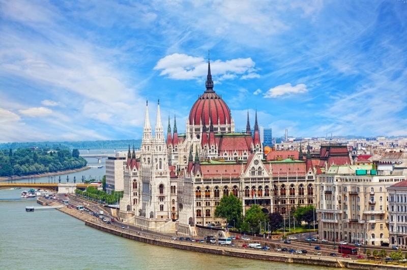 Budapest bên bờ sông Danube