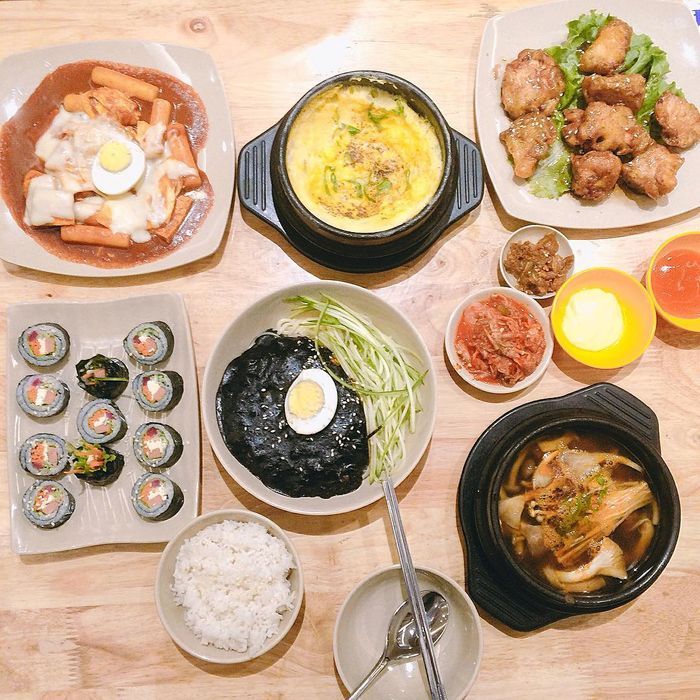 Các món ăn tại Busan Korean Food