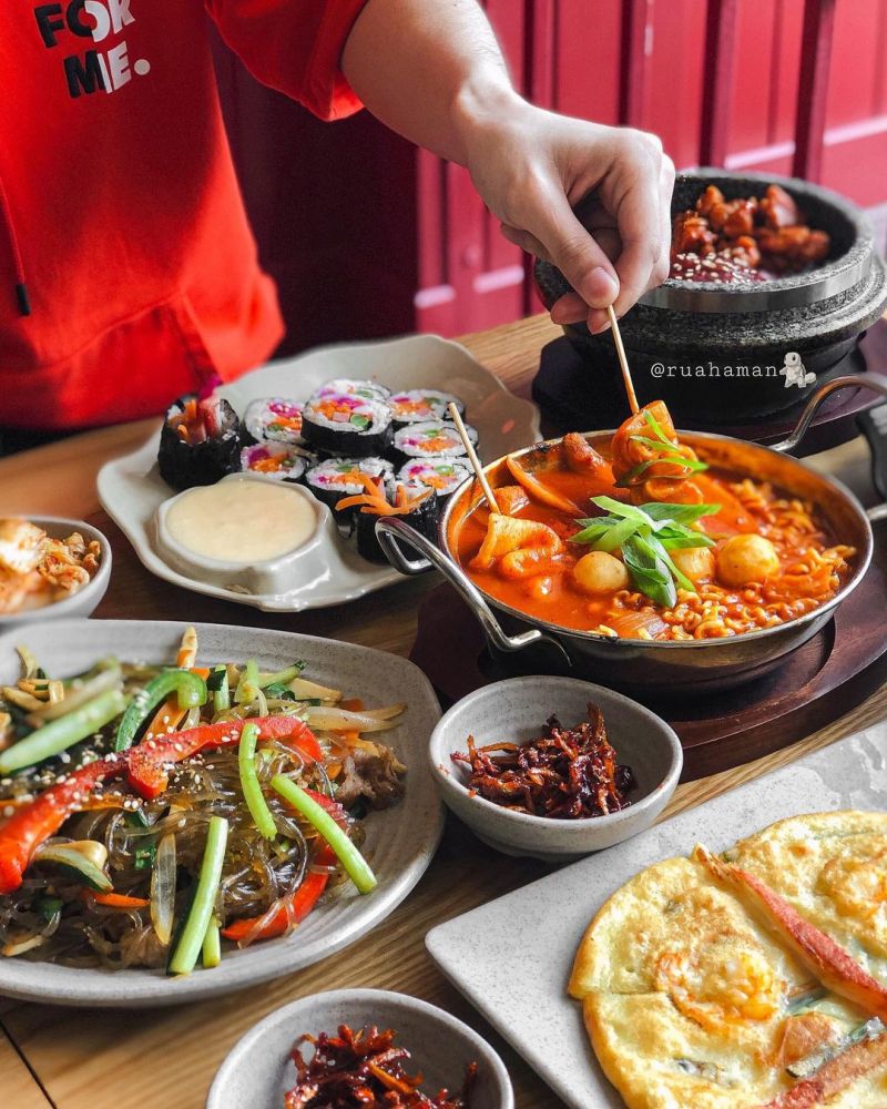 Madam Yến - Korean Food