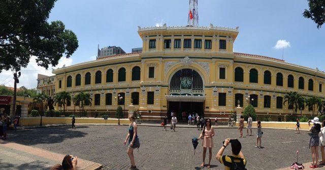 Bưu điện trung tâm thành phố Hồ Chí Minh