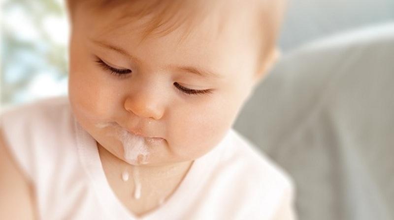 Cách chữa trẻ bị ọc sữa