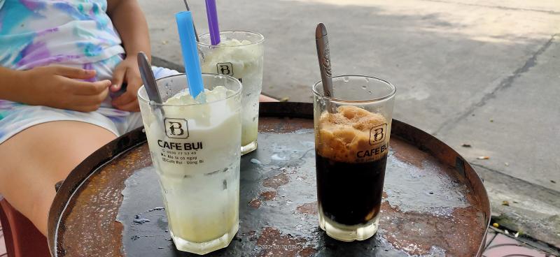 Cafe Bụi