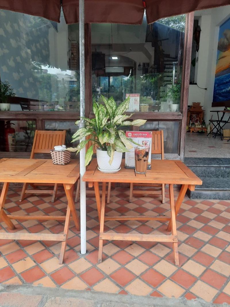 ﻿Cafe cốt dừa Cô Hạnh
