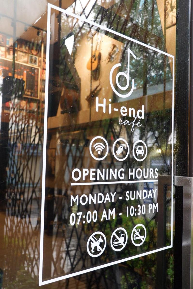 Cafe Hi-End