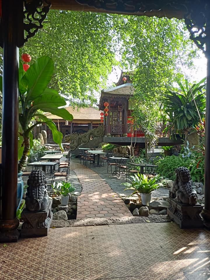 Hoàng Cung Cafe & Hotel