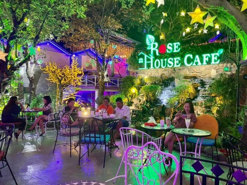 Cafe Rose House