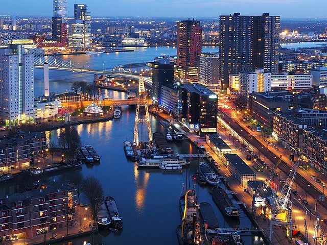 Cảng Rotterdam - Hà Lan