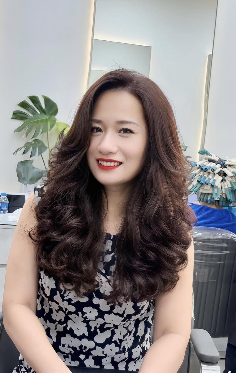 Cao Hùng Hairstylist