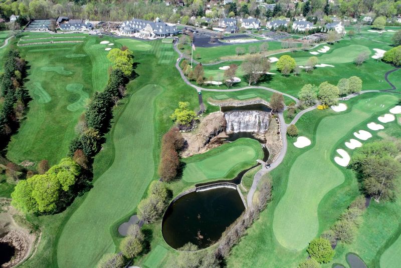 Chuỗi sân golf của ông Trump có giá trị vô cùng lớn