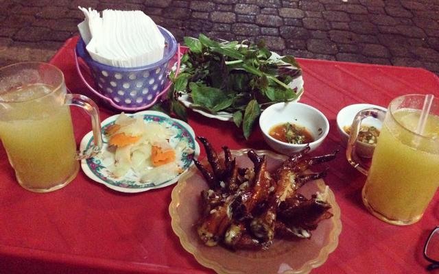 Chân gà nướng 97 Quang Trung