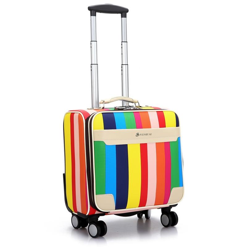 Lựa chọn chiếc vali nhiều màu sắc sẽ giúp bạn dễ tìm thấy hơn trong lúc lấy đồ ở máy bay