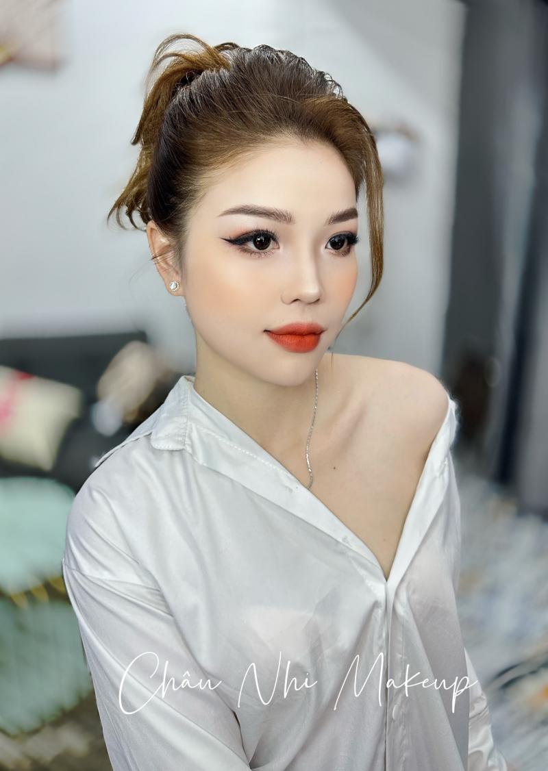 Châu Nhi Makeup
