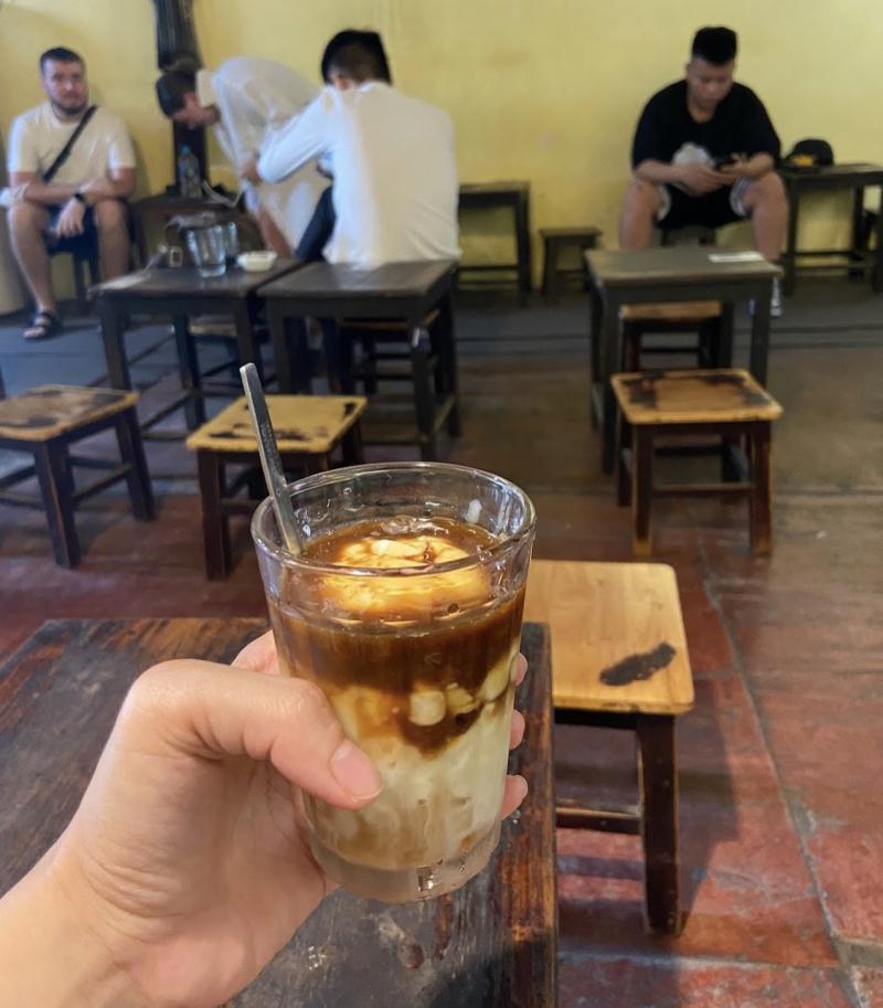 Chè Long Nhãn Hạt Sen – Đinh café
