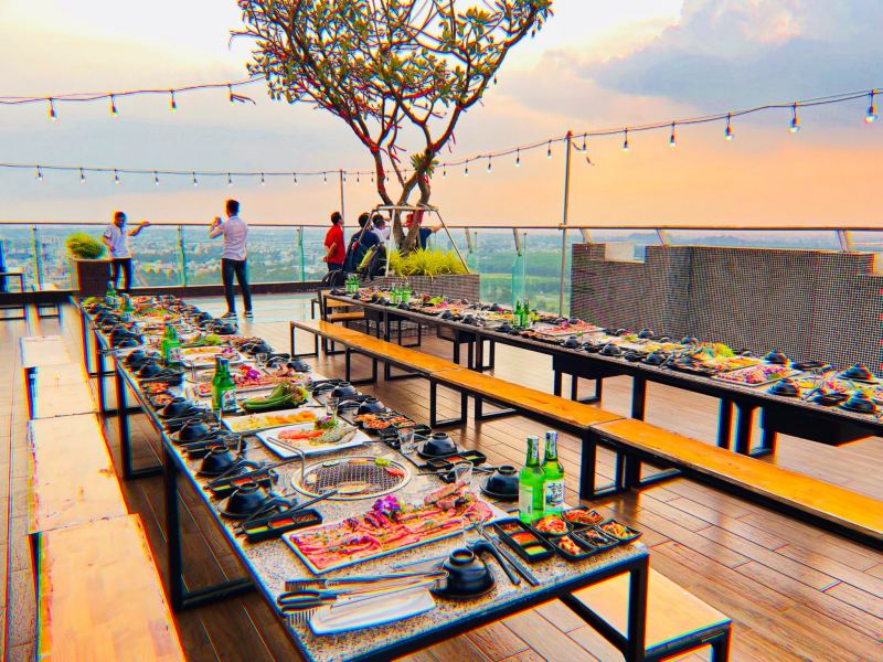 Chill BBQ Rooftop