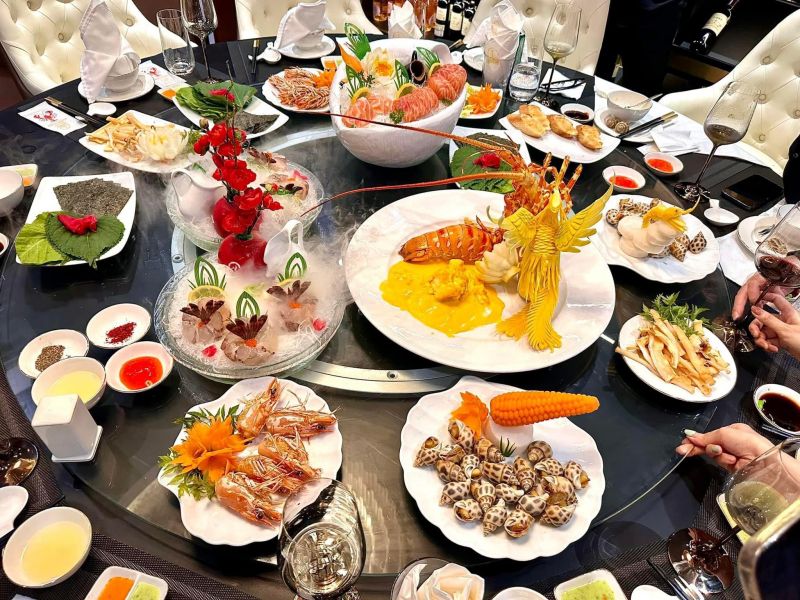 Chinh Thuỷ SeaFood Restaurant