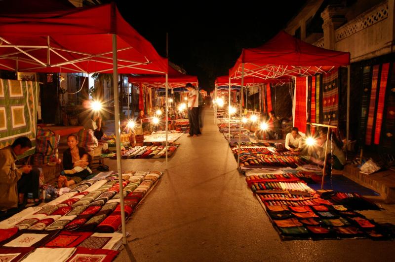 Chợ đêm Viêng Chăn
