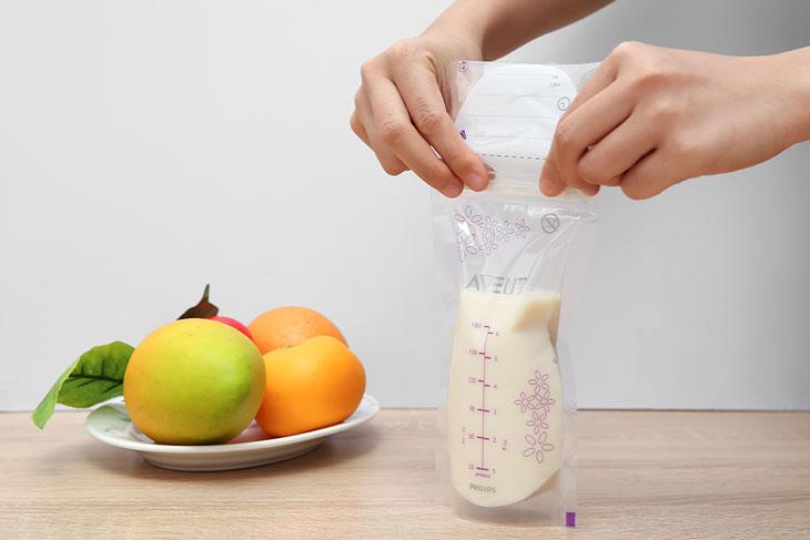 Chọn mua túi trữ sữa có chất liệu an toàn