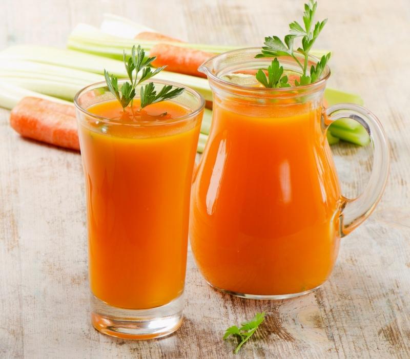 Nước ép cà rốt bổ sung thêm dưa leo và củ cải đường chữa dị ứng thời tiết.