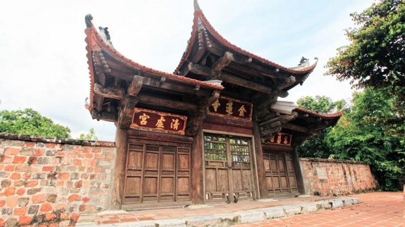 Cổng chùa Kim Liên