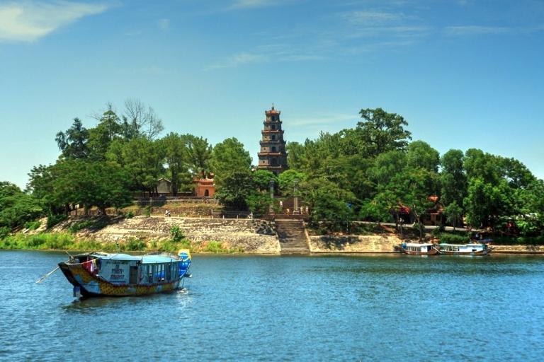Tháp Phước Duyên - Biểu tượng chùa Thiên Mụ